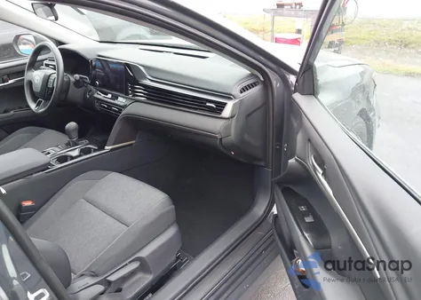 2026 Toyota Camry Le from USA, damaged, VIN 4T1DAACK4TU694038